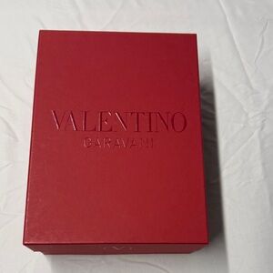 Valentino Garavani Embossed Red Presentation Box 9x12x4.5 w dust covers